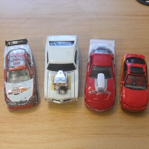 Bundle Of Die-Cast Model Cars #7055